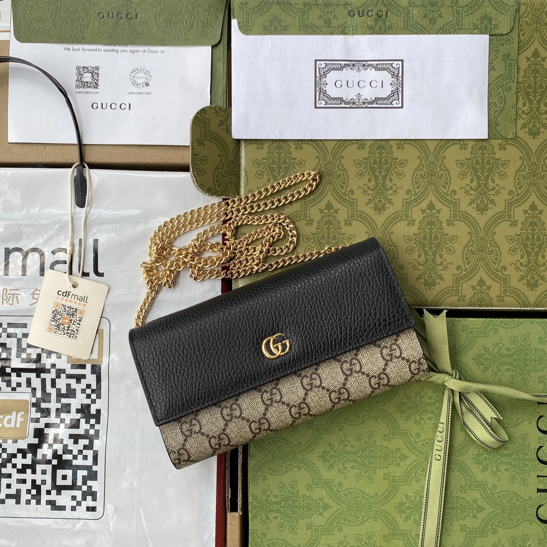 i1630847911_3218_0.jpg Bi-colour GG Marmont wallet on chain - Image 1