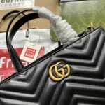 GG Marmont Handbag Medium 26cm - Image 6
