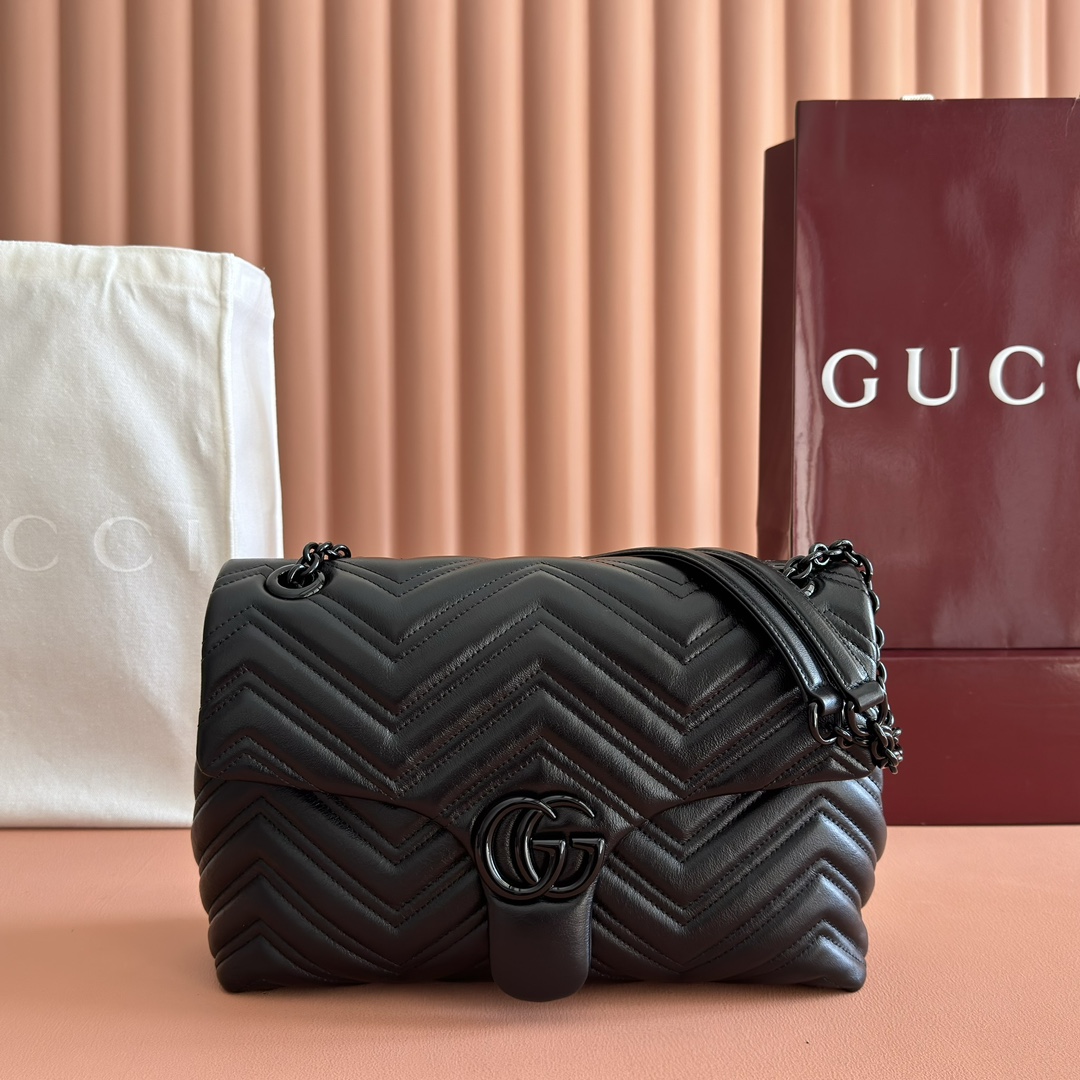 i1762859537_6386_6.jpg GG Marmont medium shoulder bag - Image 1