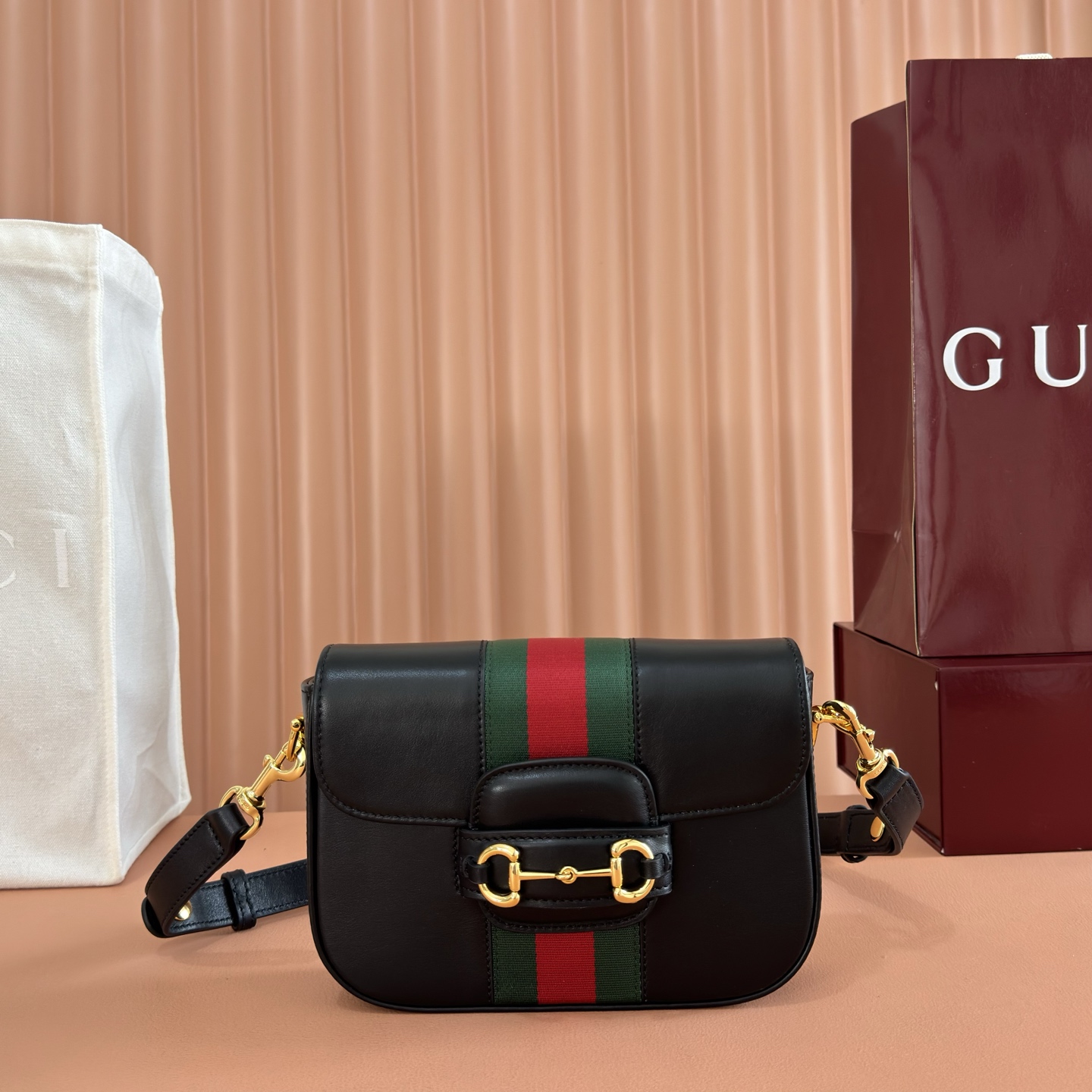 i1775388784041_1162_0_0.jpg Horsebit 1955 small shoulder bag - Image 1